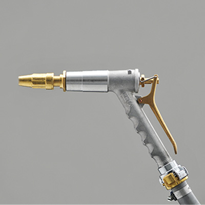 koncowka-zraszajaca-pistolet-GEKA-plus-spray-GZ-zastosowanie3